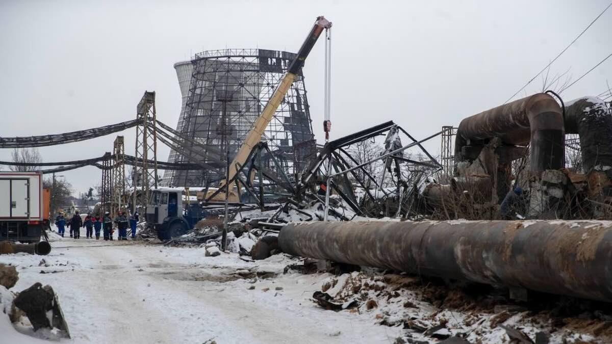 Шмигаль назвав терміни відновлення пошкоджених ТЕЦ у Києві